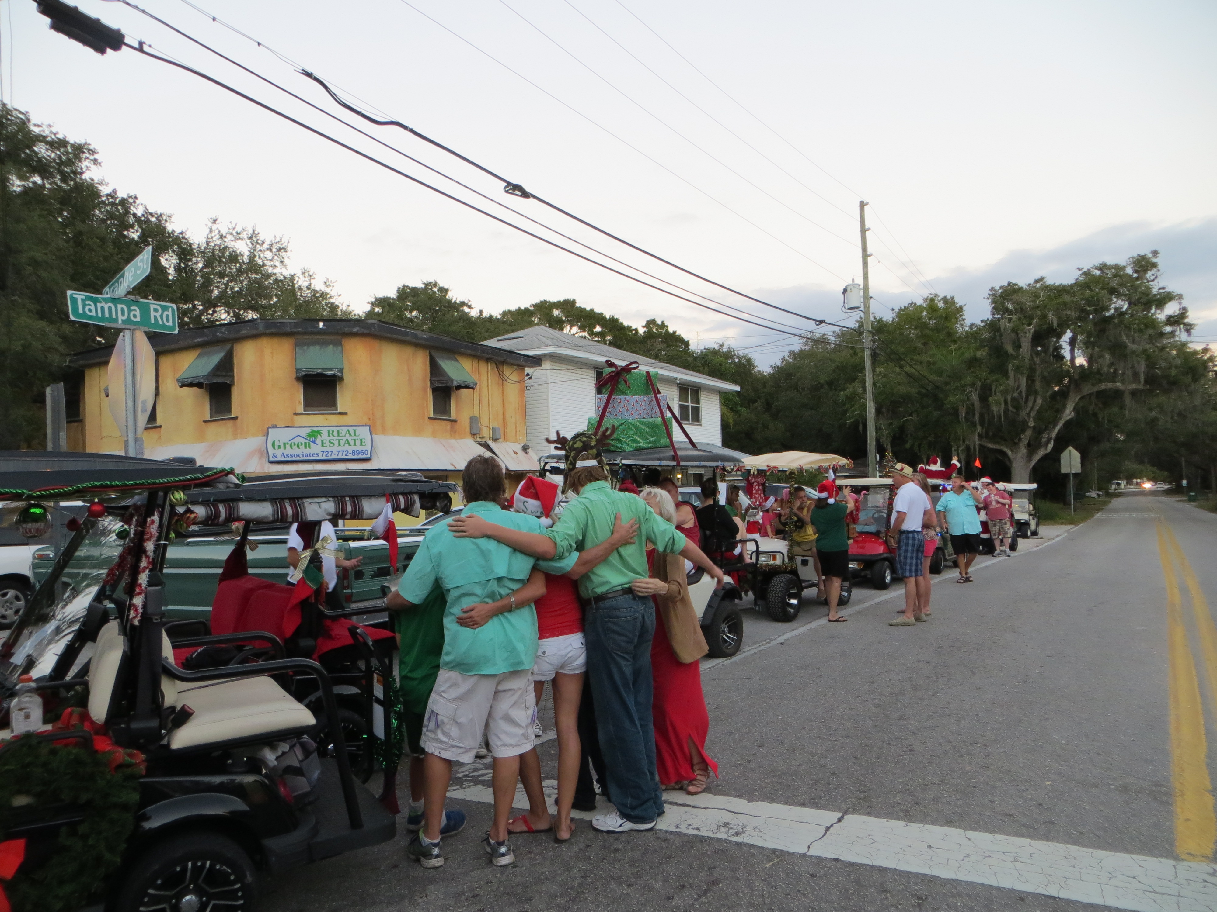 Ozona Annual Holiday Golf Cart Parade ozonavillagefl