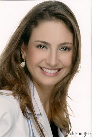 Dra. Martha Camillo Jordão