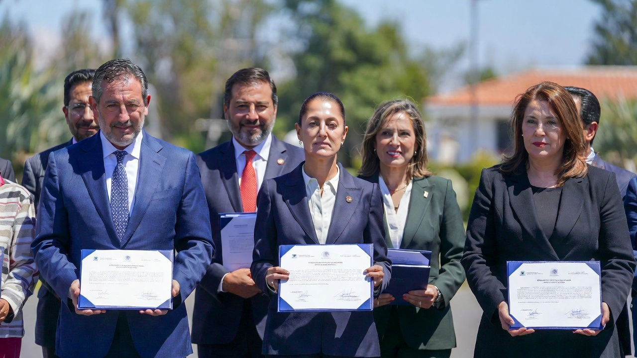 Sheinbaum consolida autonomía hídrica en Baja California con entrega de títulos a municipios