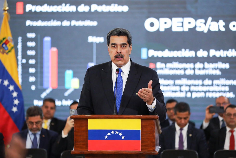 México observa con cautela las tensiones con EE.UU.-Venezuela en OPEP, ya que podrían elevar precios globales de crudo, afectando importaciones mexicanas en 5-10%.