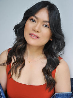 Natasha Cheng headshot_edited.jpg