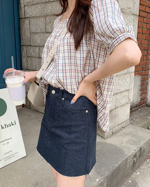 Thumbnail: 格仔泡泡袖短袖