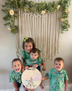 Mama, Thanks For Helping Us Grow Handprint Sign