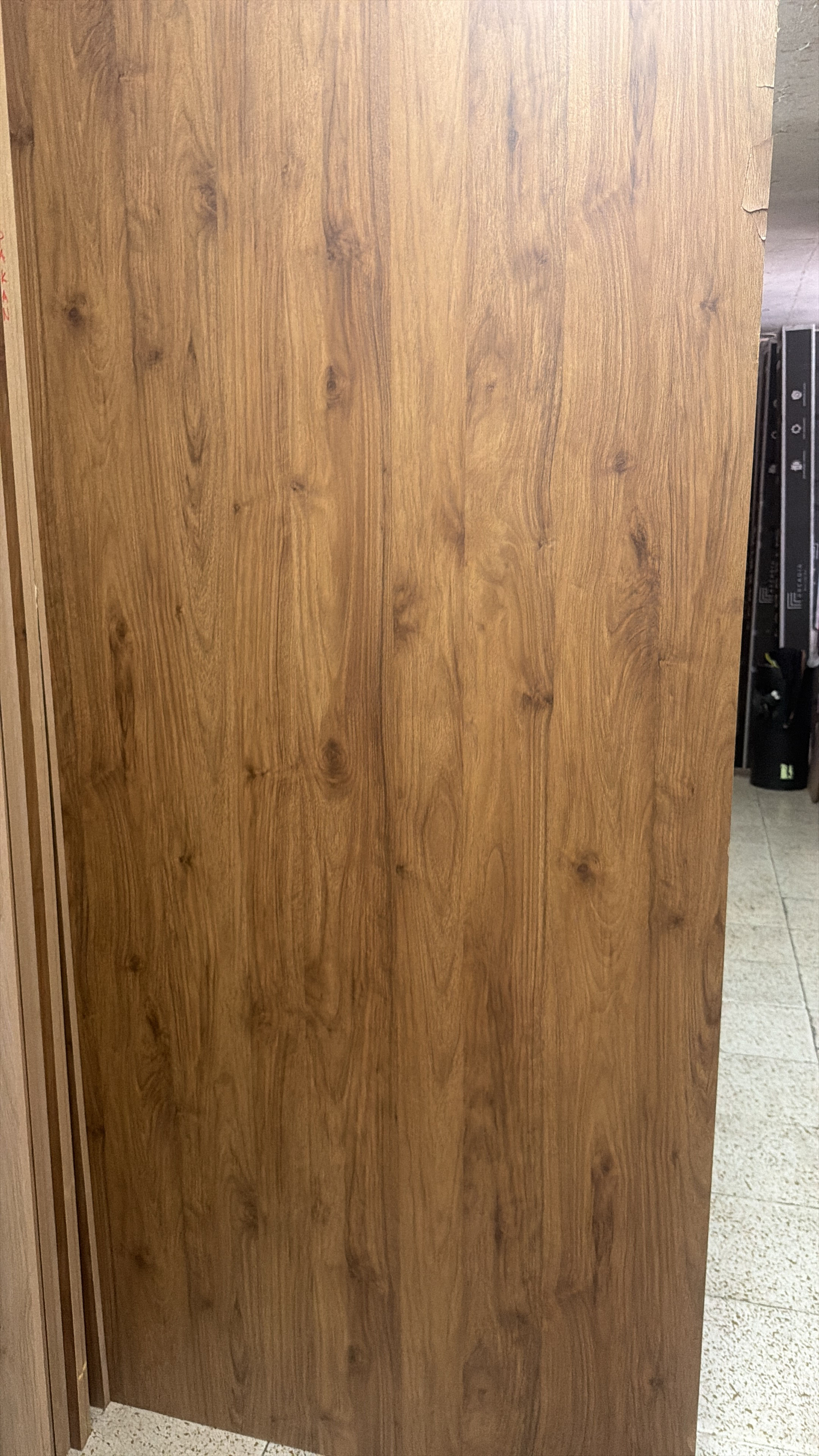Mdf Melamina Pakan  15 mm 2/c