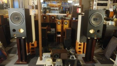 mockupPIONEERPAX-A25