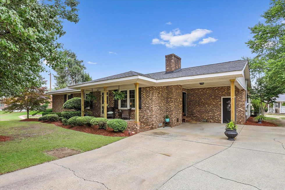 2943 Cherry Ln, Kinston, NC 28504