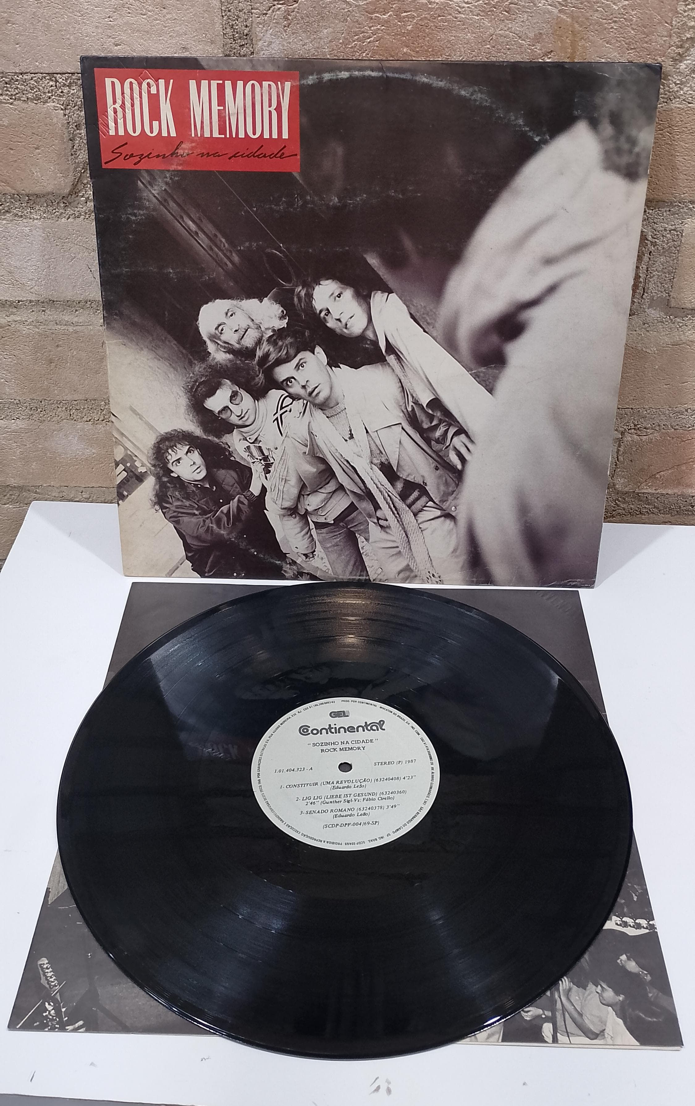 Vinil Lp Rock Memory Sozinho na Cidade C/Encarte 1987