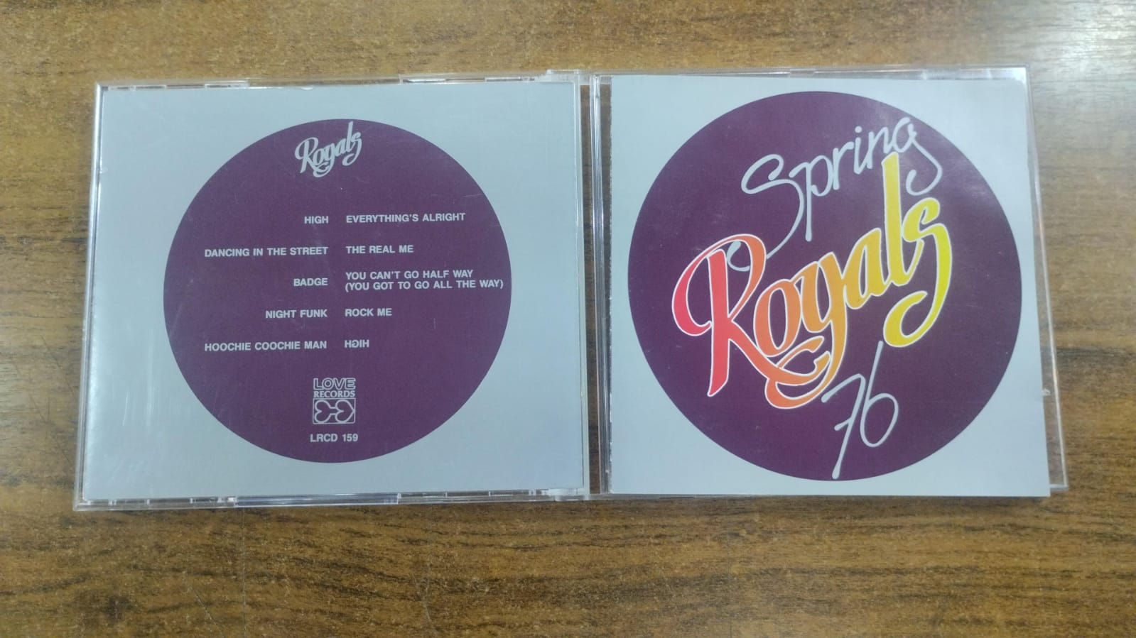 Cd USado Royals Spring 76 Importado Raro Muito Bom CDU13118