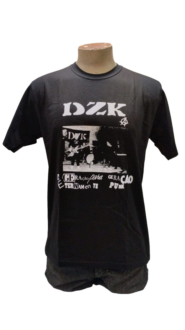 Camiseta DZK Dizikilibriu Geração Para Geração Preto DZK002