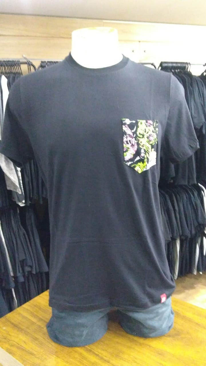 Camiseta Zombie Preto Chemical C2112