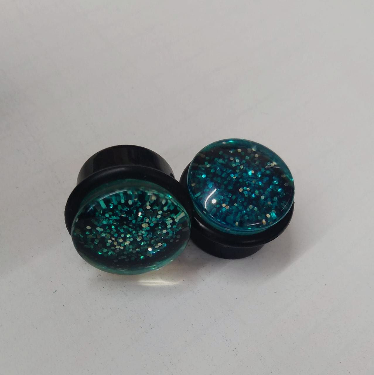 Brinco Alargador Plástico Glitter Azul Par 14mm