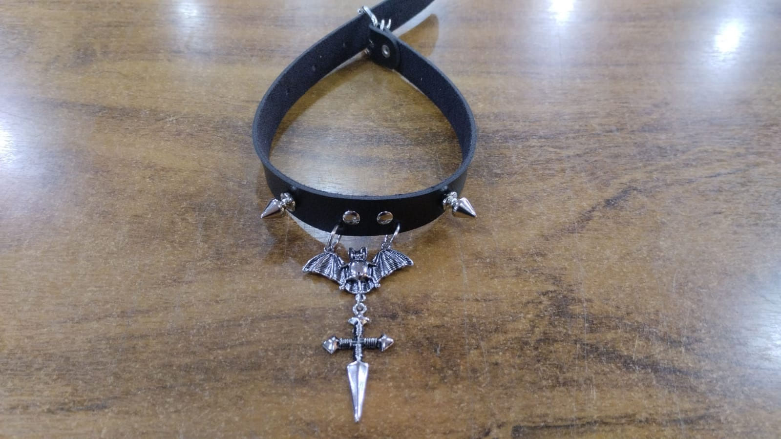 Colar Gargantilha Couro Com Rebites De Piramide GCC10