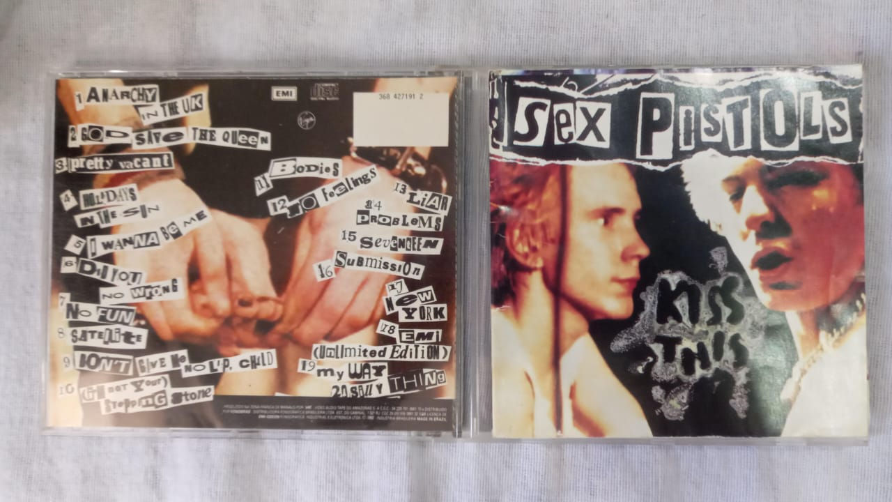 Cd Usado Sex Pistols Kiss This Capa Pôster CDU10589