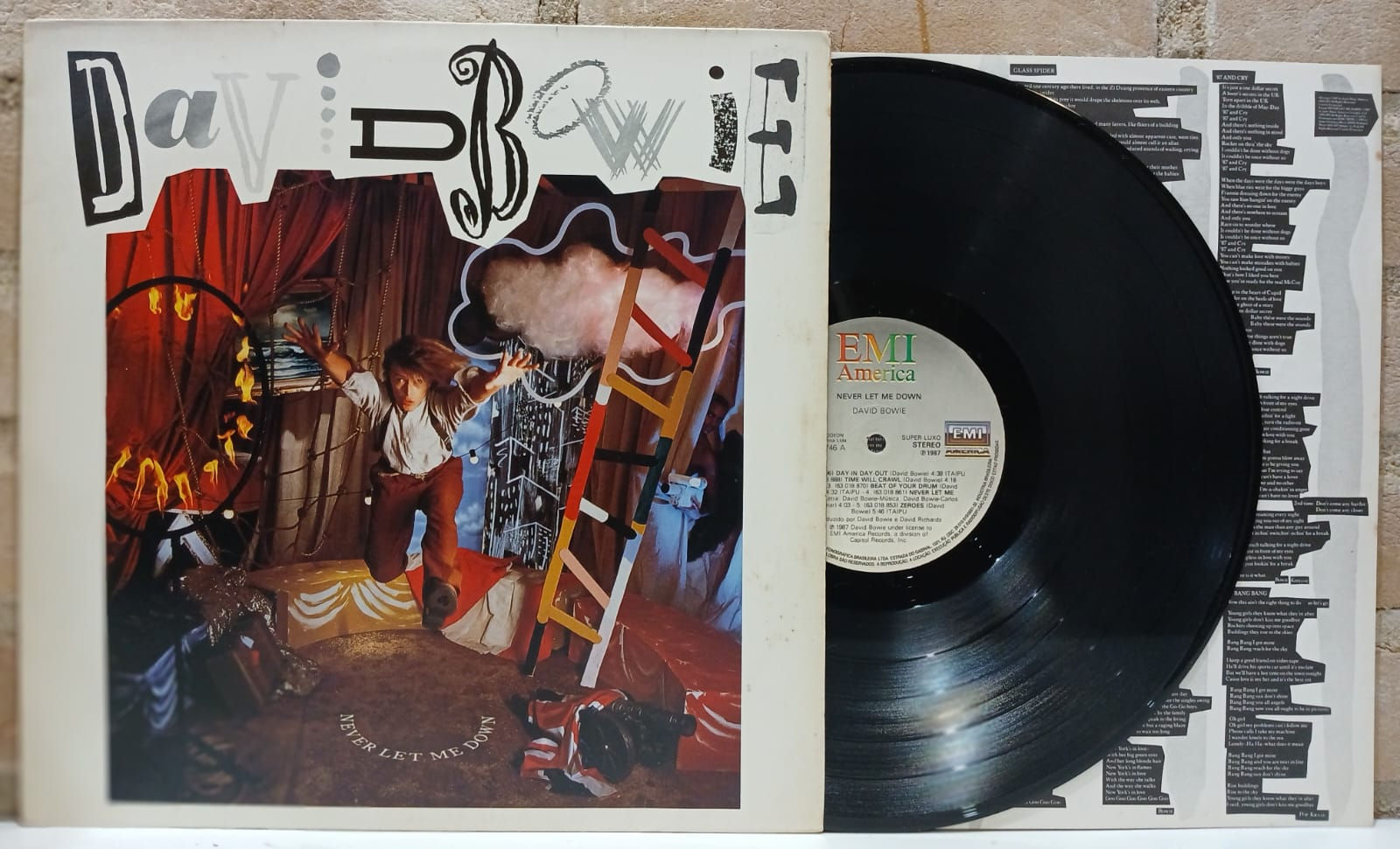 LP Usado David Bowie - Never Let Me Down (Super Luxo)