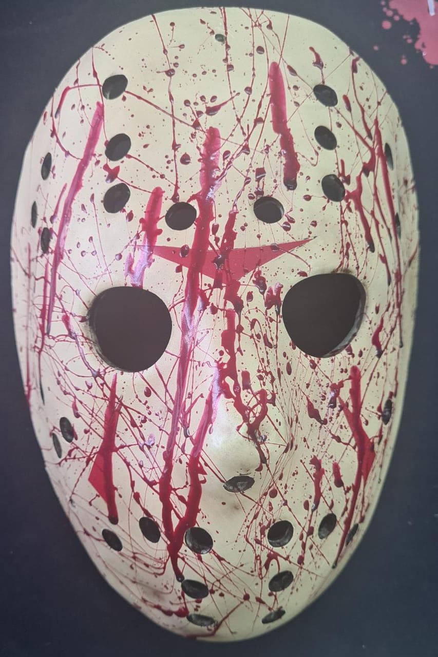 Máscara De Fibra Rosto Jason com sangue MCRJ2