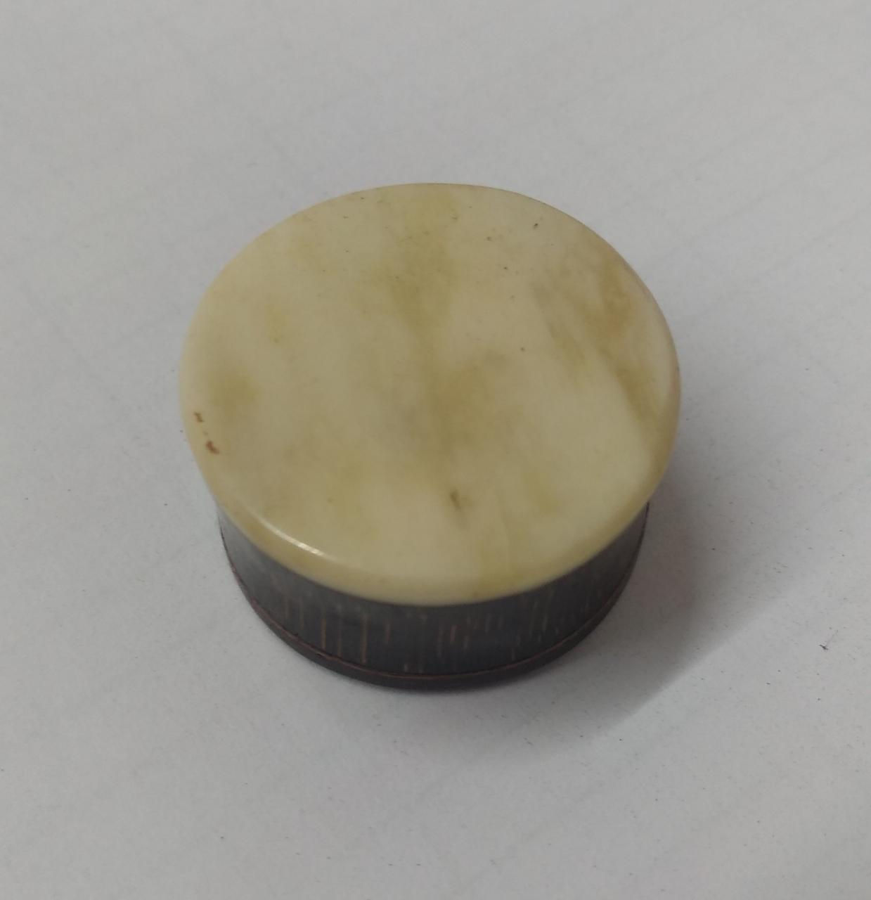 Brinco Alargador de Osso e Madeira Unidade 26mm
