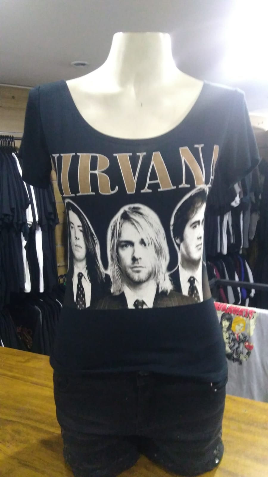 Camiseta Baby Look Nirvana Tok & Magia TMN002