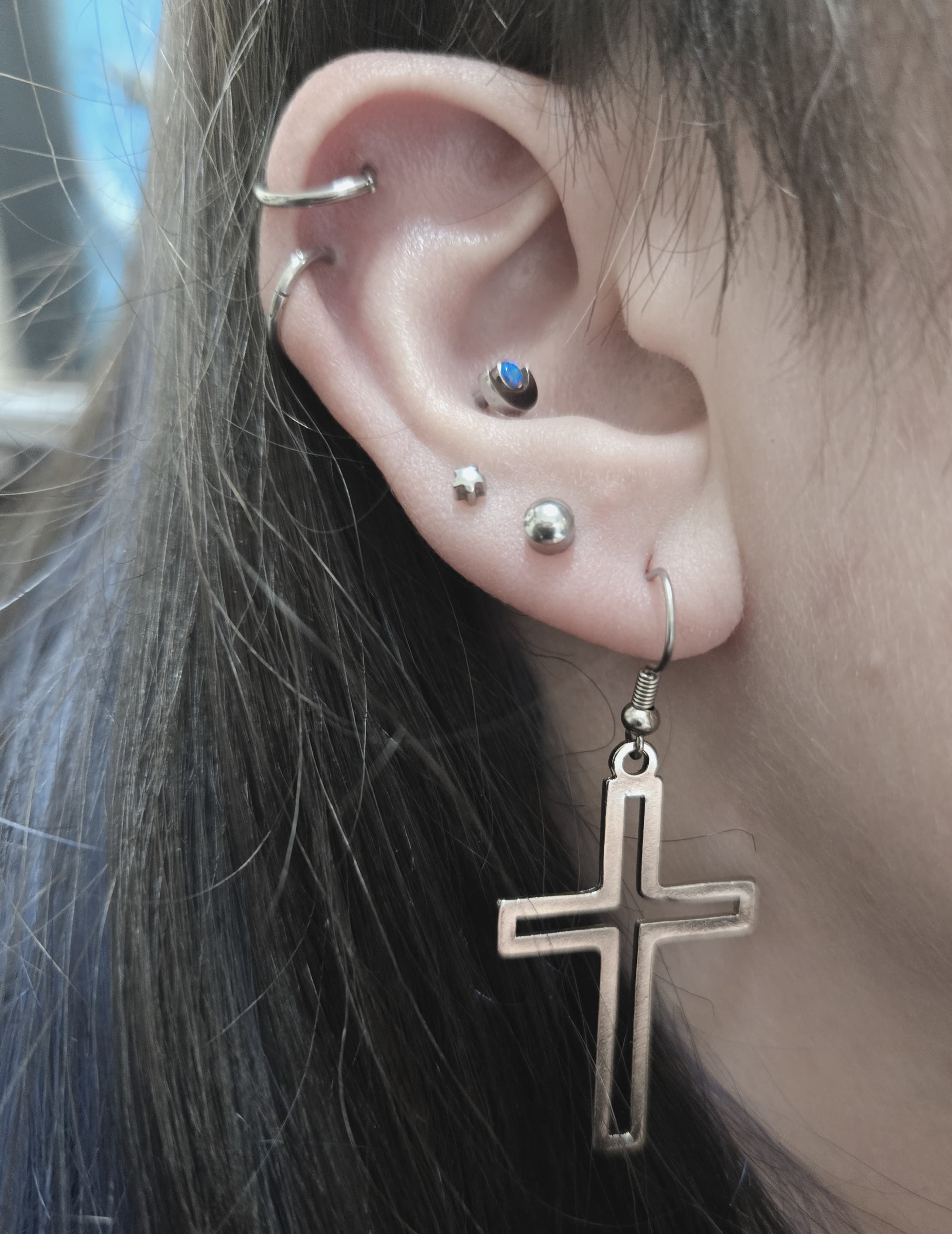 Brinco Cruz Duplo Metal 4cm B155