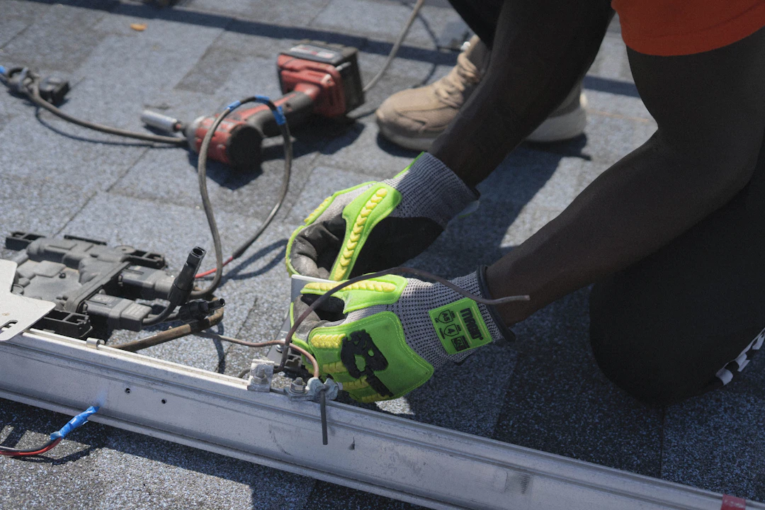 The Importance of Regular Gutter Cleaning in Tampa