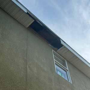 soffit and fascia trim along roofline of home