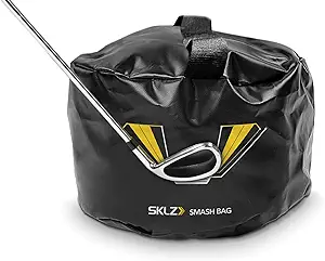 a golf iron smashing into the SKLZ Smash Bag