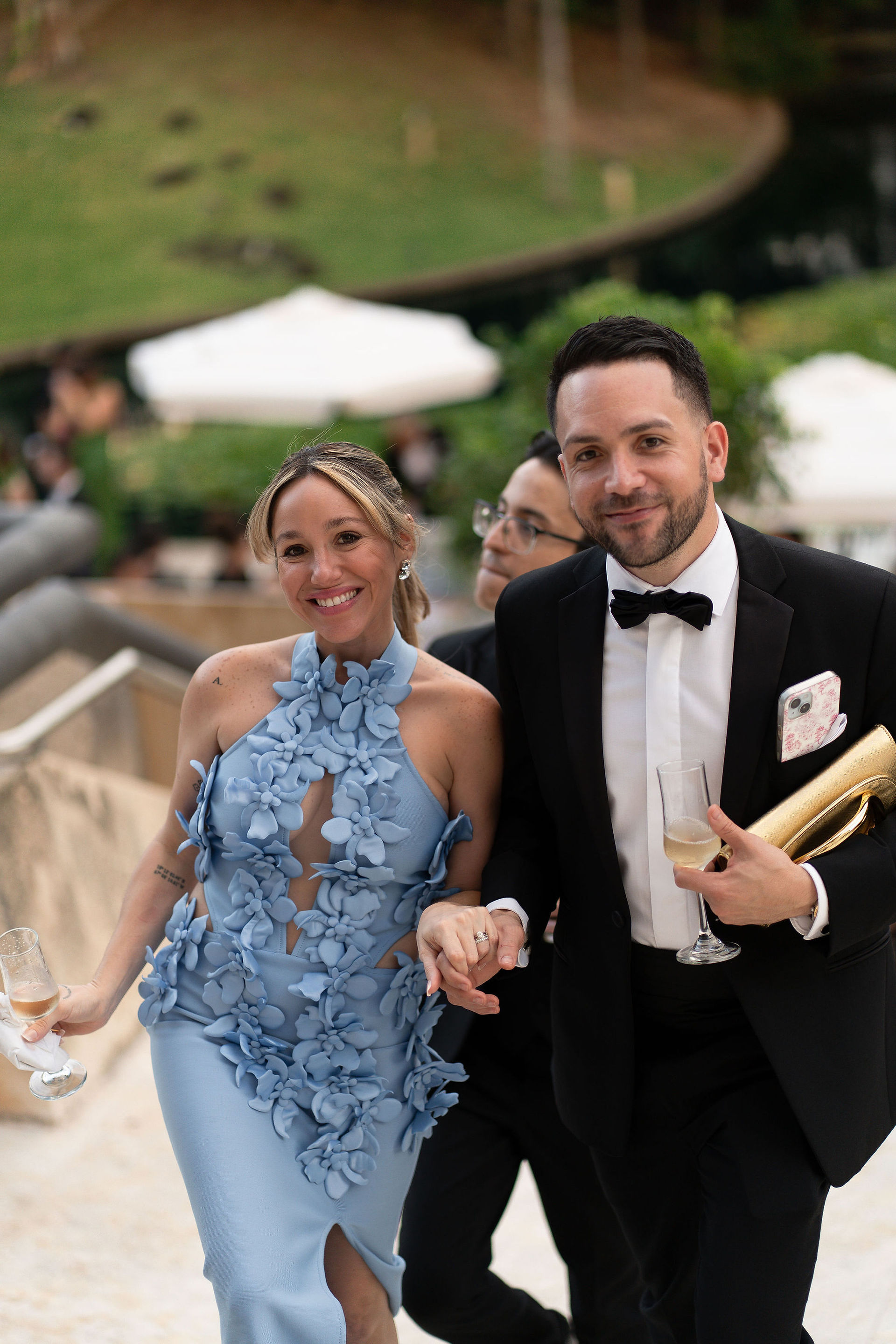  portrait of guests enjoying at El Museo de Arte de Puerto Rico at a wedding