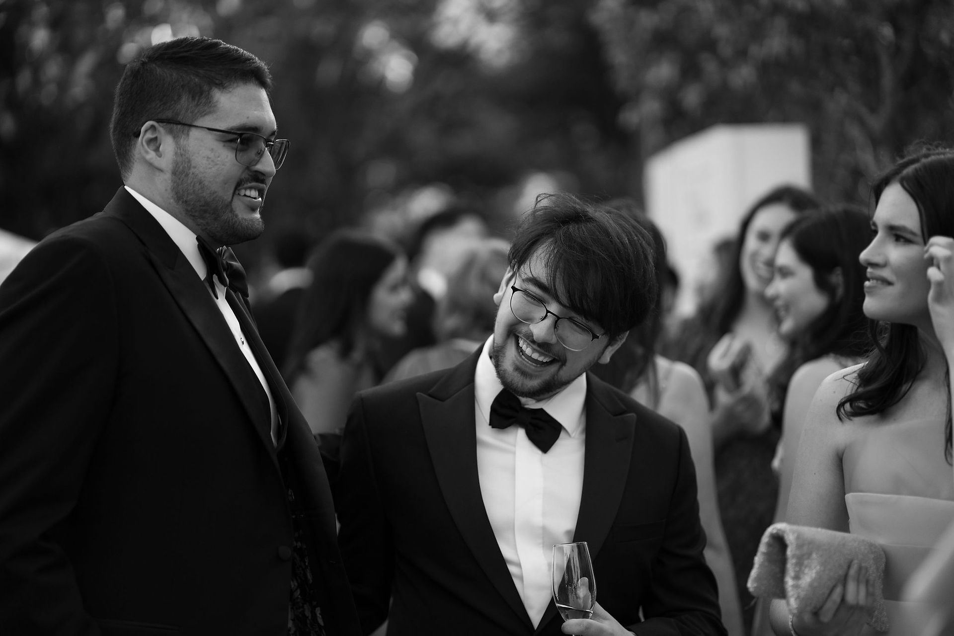 Black and white portrait of guest enjoying at El Museo de Arte de Puerto Rico at a wedding