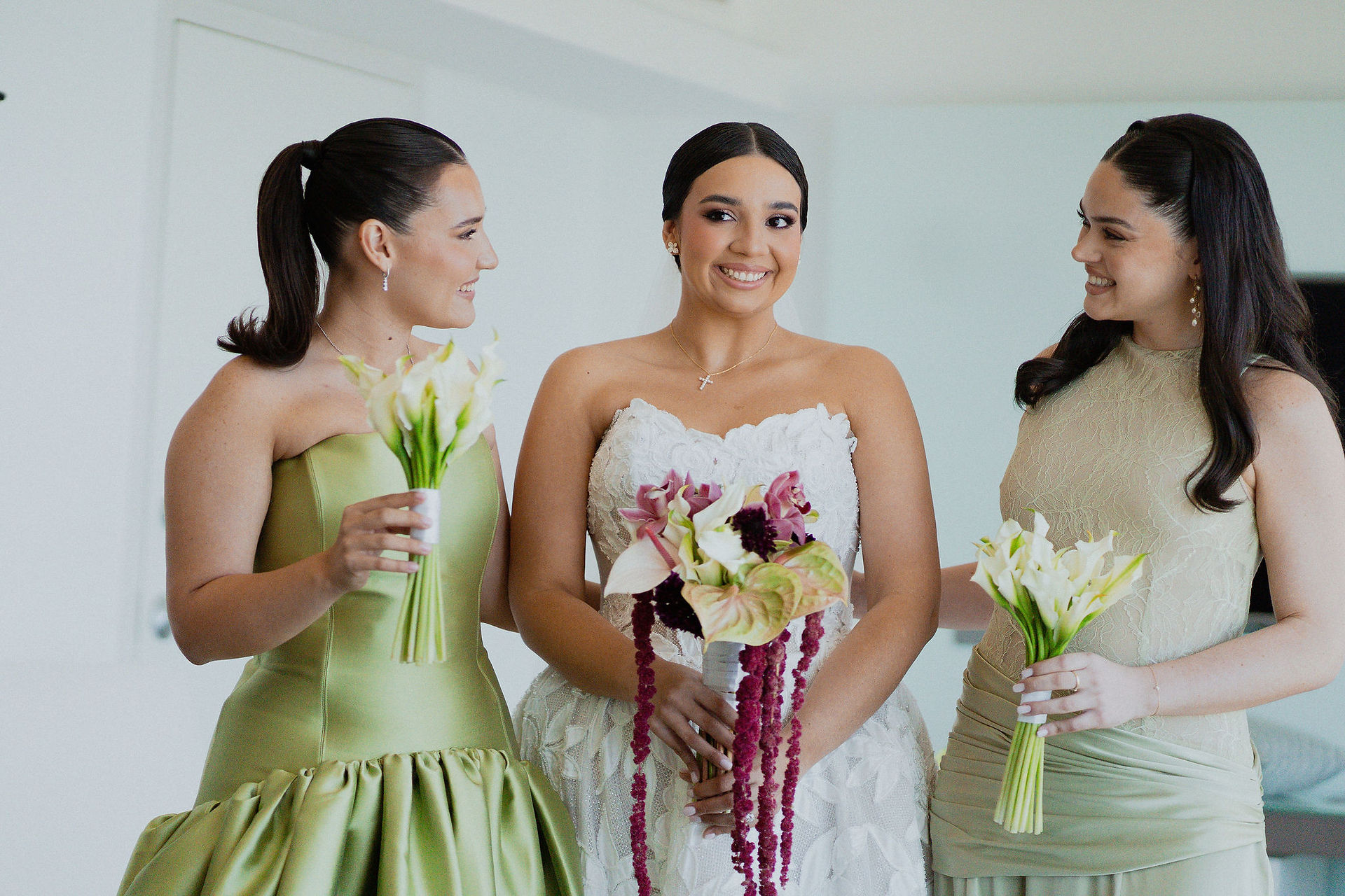 Bride and bridesmadis getting ready at La Concha Hotel in San Juan Puerto Rico