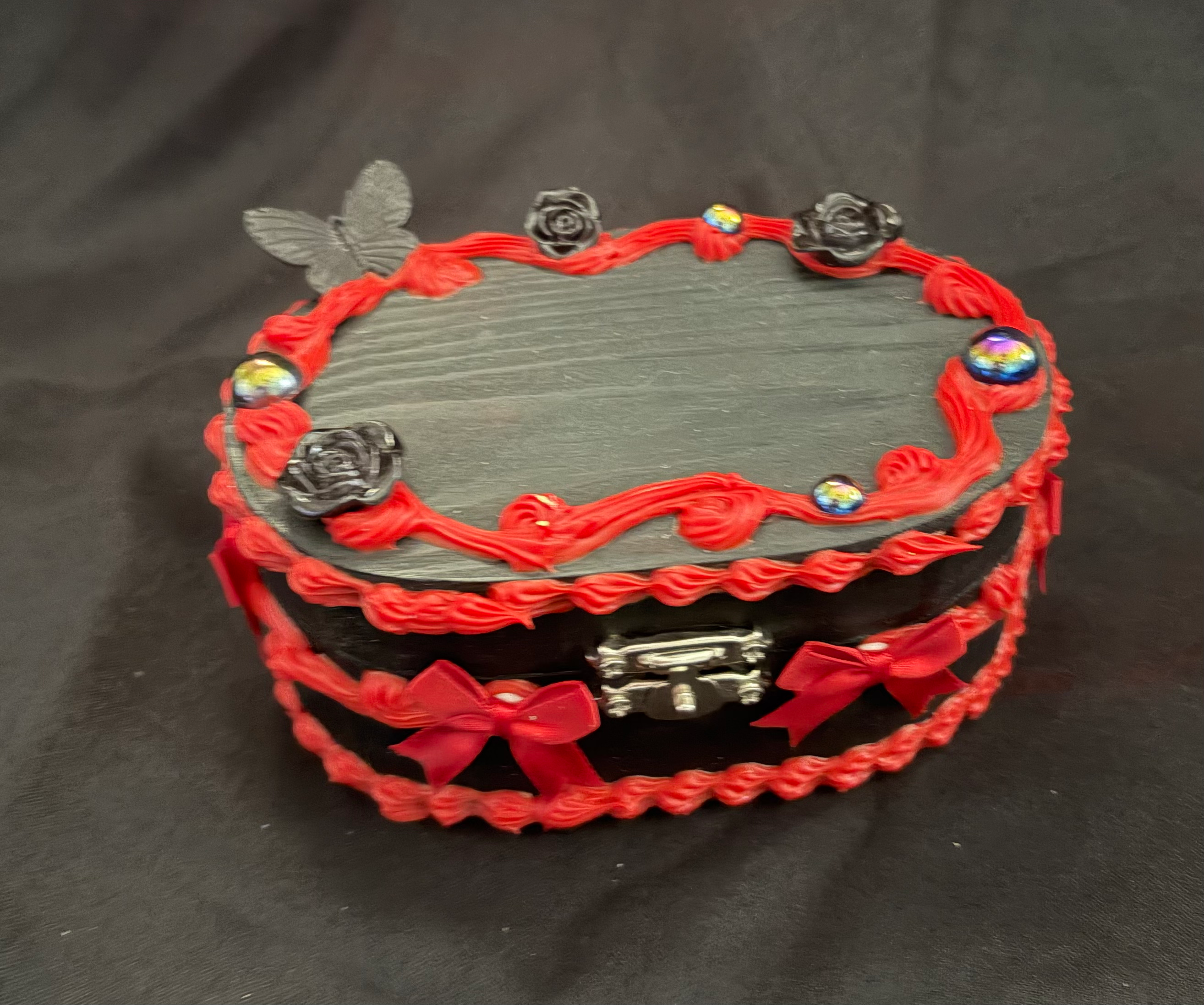 Medium Trinket Box (Vampire)
