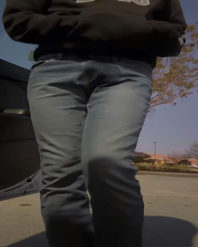 Thumbnail: piss desperation, Gay piss, Gay fetish porn, piss desperation, Pee, Piss, Wetting, Desperate, Male desperation,