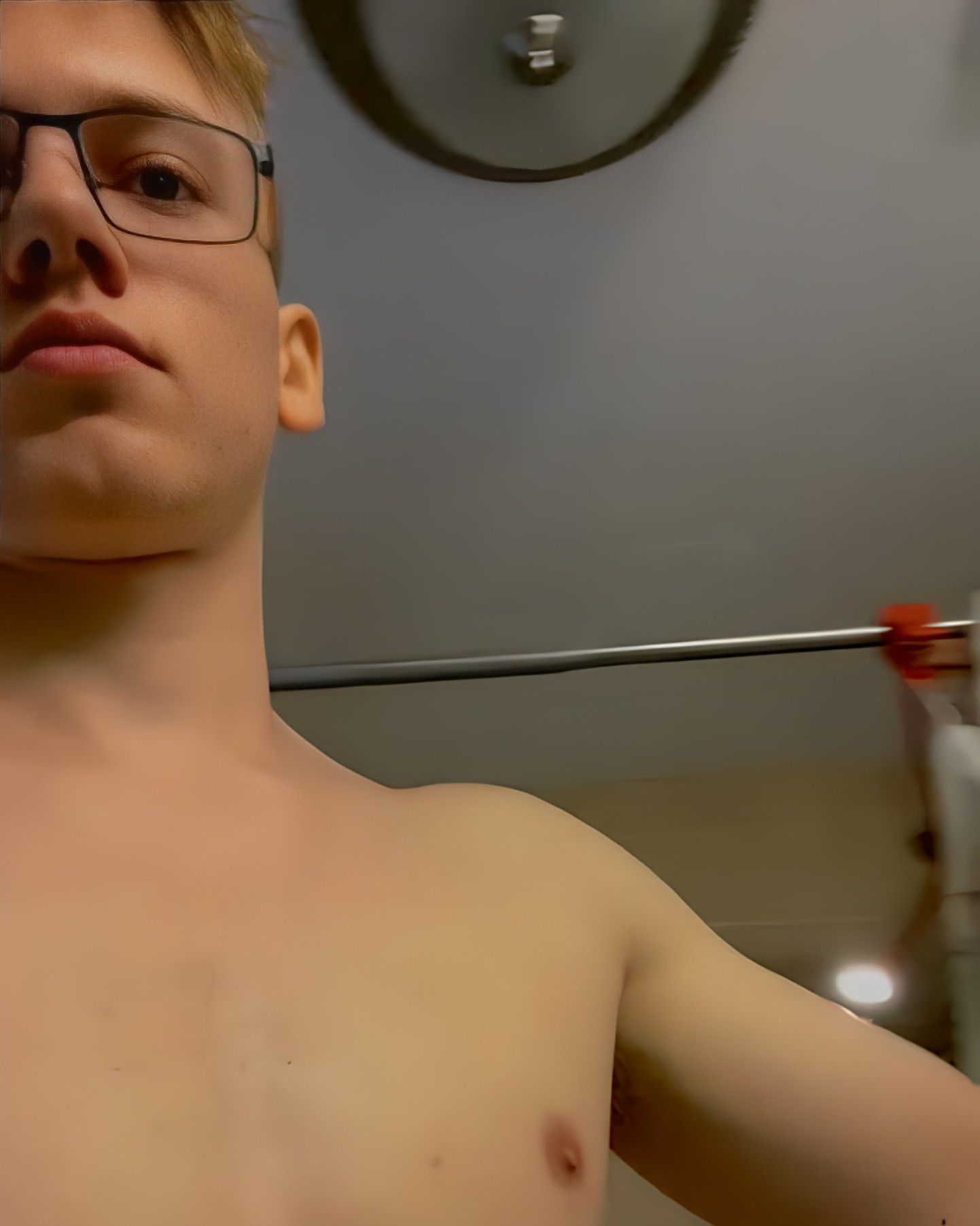 Pissing himself, Male piss desperation, Omorashi, Male omorashi, Twink piss, piss desperation, Gay piss, Gay fetish porn,