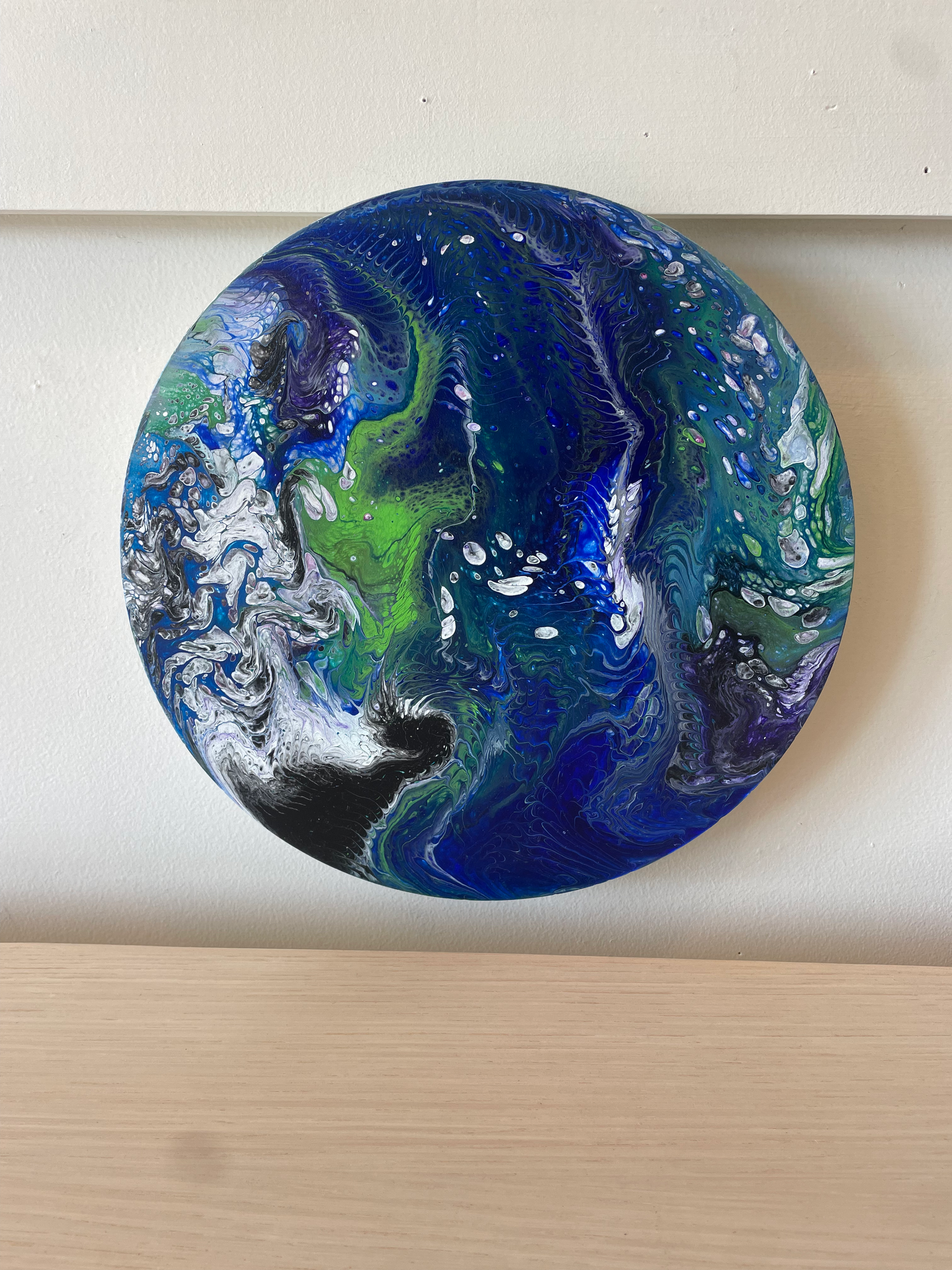 Painting on acrylic round, color mix 