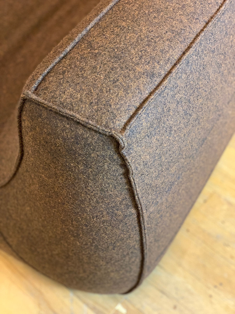 Thumbnail: Dellarobbia Rosen Sectional Brown Wool Divina Felt