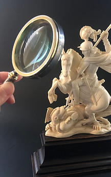 Nudgee Road Antiques valuation service