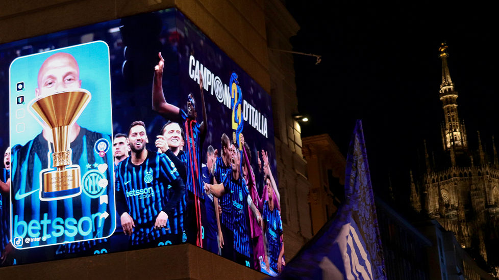 Inter Milan Becomes First Sports Club to Launch TikTok Out of Phone Campaign.