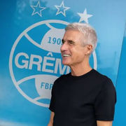 Golpista que passava pelo treinador do Grêmio é preso no Rio