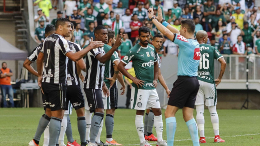 STJD analisa chance de anular Botafogo x Palmeiras
