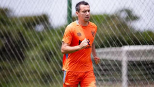 Pablo deixa o Sport e pode acertar com o Operário-PR