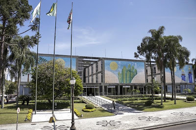 Prefeitura de Curitiba anuncia concurso com 134 vagas