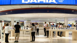 Casas Bahia demite 3 mil funcionários e fecha quase 300 lojas em agosto