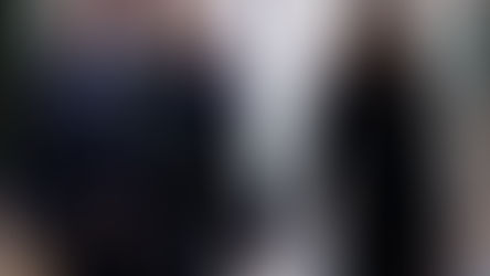 Ex-presidente francês Nicolas Sarkozy chega à prisão em Paris