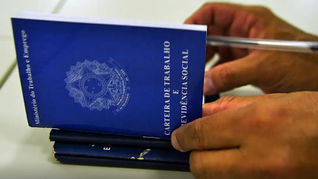 Novos prazos para licença-paternidade valem a partir de 2027