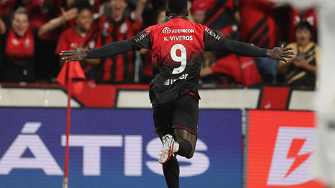 Athletico confirma bom início no Brasileirão