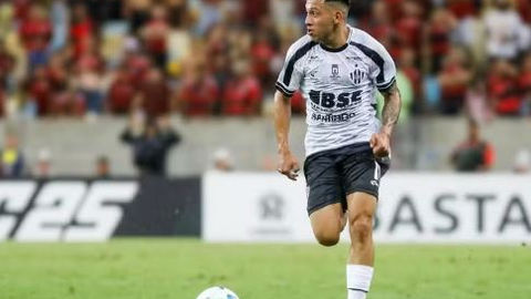 Coritiba faz proposta por Matías Perelló, atacante argentino