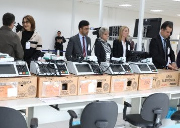 Auditoria do TRE comprova lisura das urnas no Paraná
