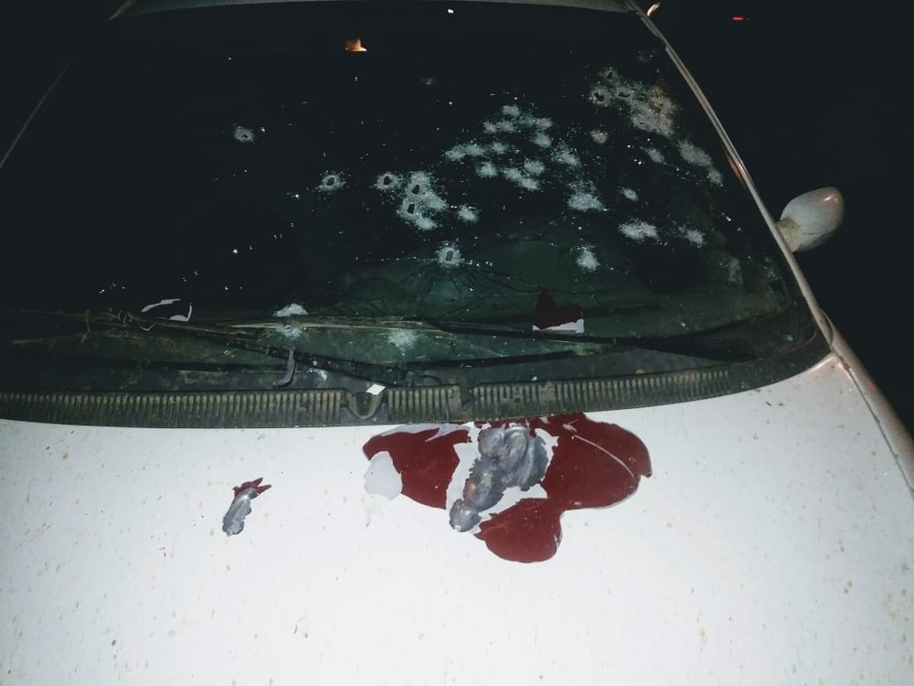 Quatro irmãos são encontrados mortos dentro de um carro