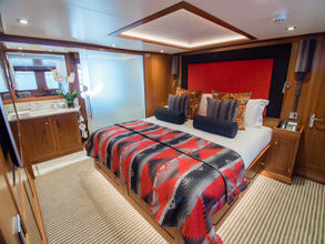 VIP CABIN 