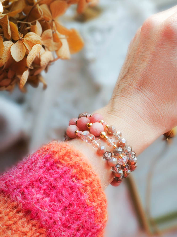 Miniatura: - różaniec na rękę
- bransoletka z naturalnych kamieni
- bransoletka rękodzieło
- różaniec ręcznie robiony
- biżuteria ręcznie wykonana