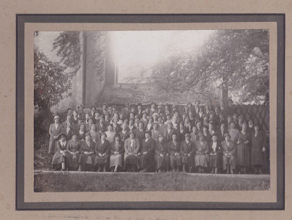 Kemnay SWRI from 1932