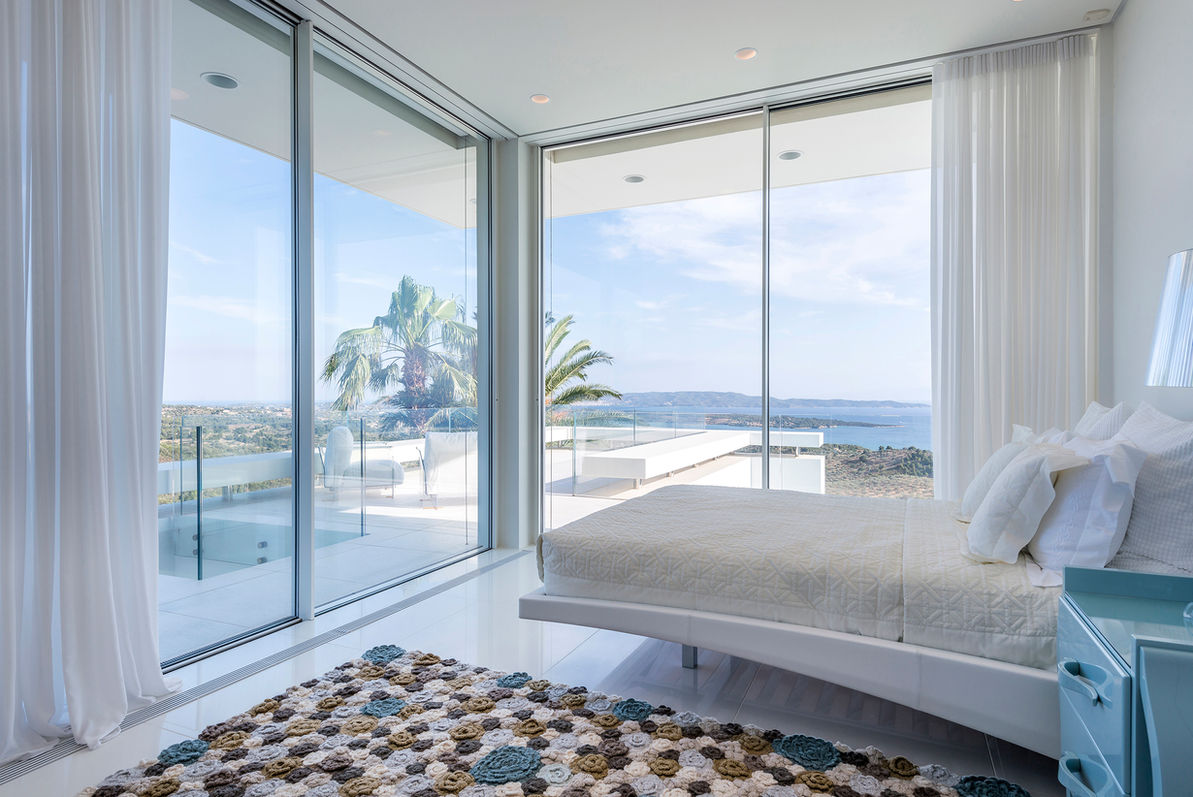 800_8256 post web.jpg